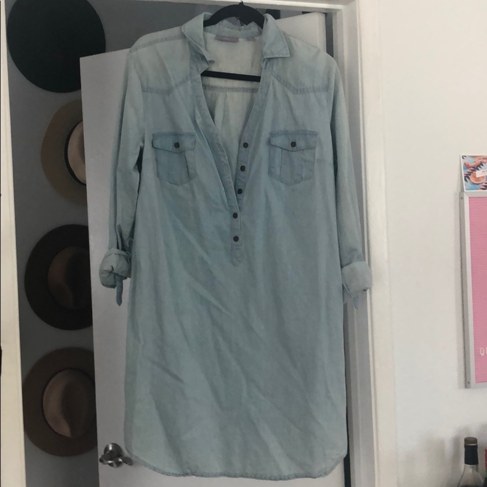 Shirt dress